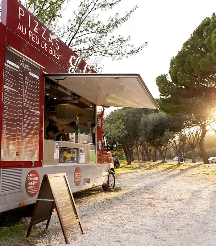 Notre camion à Pizza situé à La garde pour pizza en livraison ou à emporter