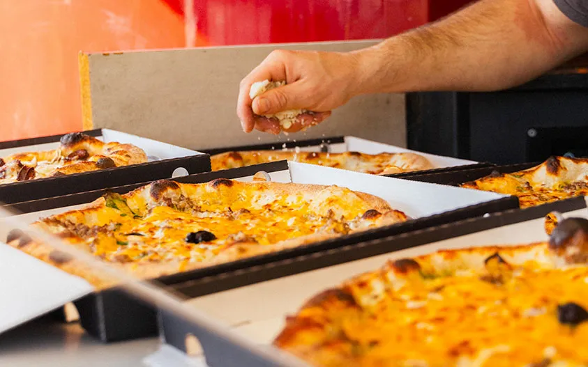 Des pizzas délicieuses préparés dans notre camion de La Valette proche de Toulon